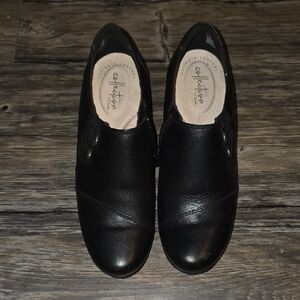 Clarks Black Heeled Boots 6 1/2 M Black